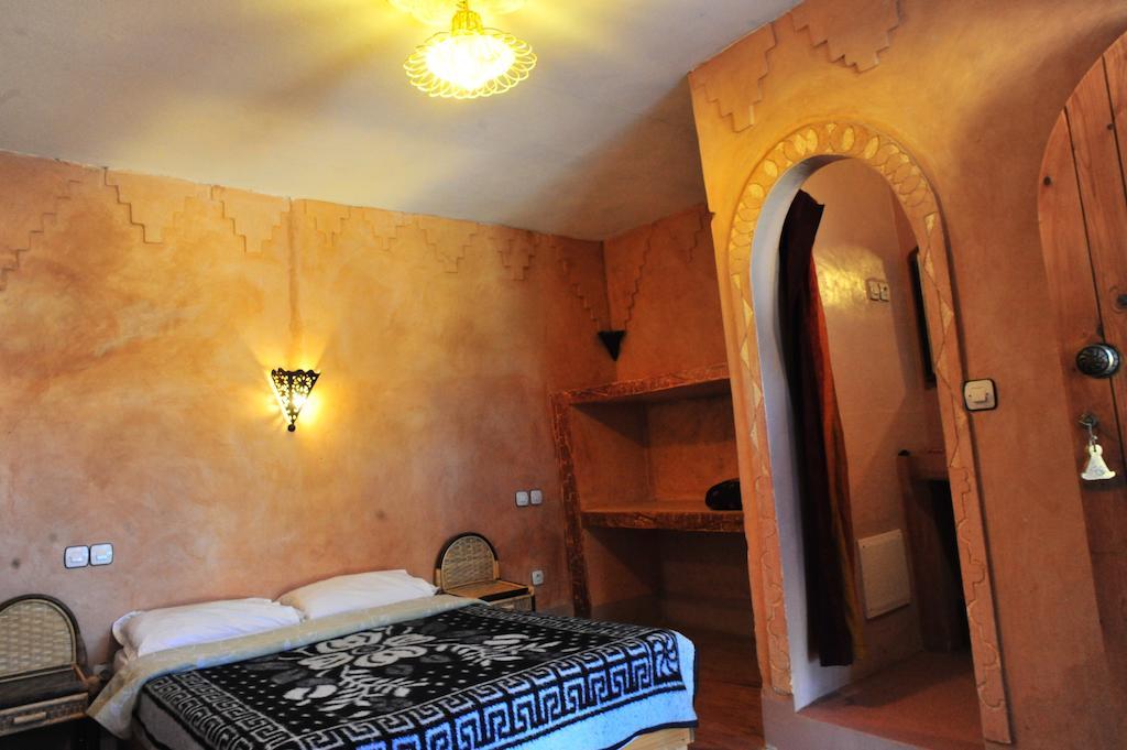 La Kasbah Du Jardin Bed and Breakfast Ait Benhaddou Rum bild